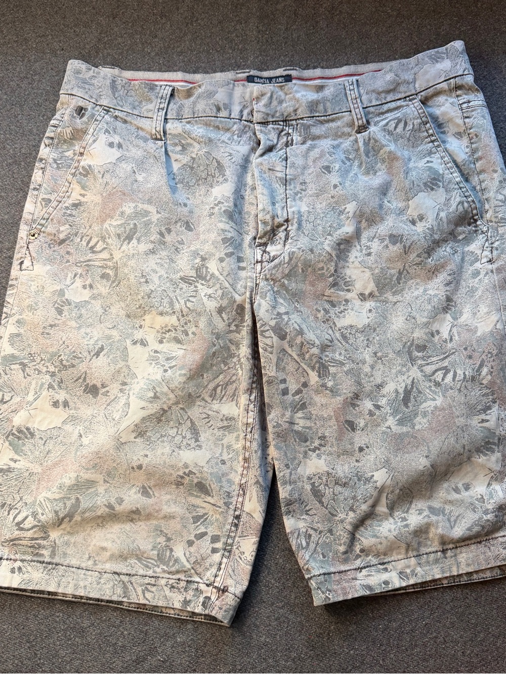 Garcia Jeans Mens Grey Tropical Leaf Print Shorts 10" Inseam 34